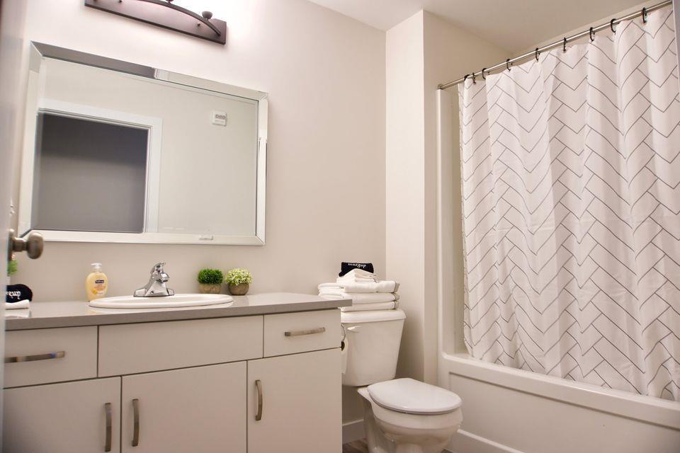 18 Picardy Place, Winnipeg, Manitoba  R3G 0R9 - Photo 16 - 202606892