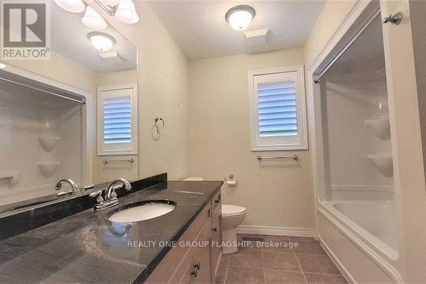 15 Sasha Court, Hamilton, Ontario  L8E 0A3 - Photo 26 - X12993874