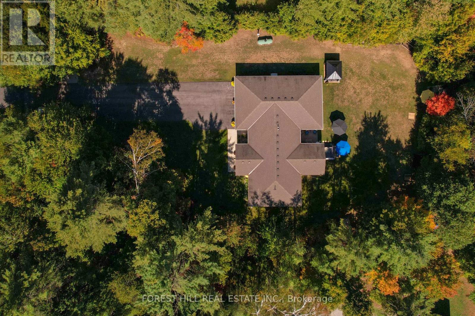 1025 Tower Crescent, Gravenhurst, Ontario  P0E 1G0 - Photo 3 - X12743570