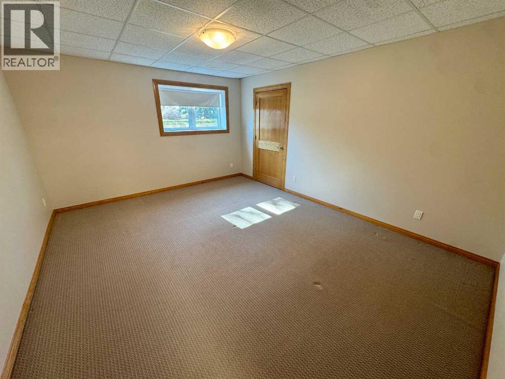 205008 Twp 10-0, Rural Lethbridge County, Alberta  T1J 3Y7 - Photo 36 - A2300788