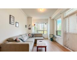 <div class="price">$389,000</div> 301 13897 Fraser Highway, Surrey<br><div style="margin-bottom:8px;"><small>RE/MAX Crest Realty</small></div><div class='bed_bath'>1 Bed | 1 Bath</div>