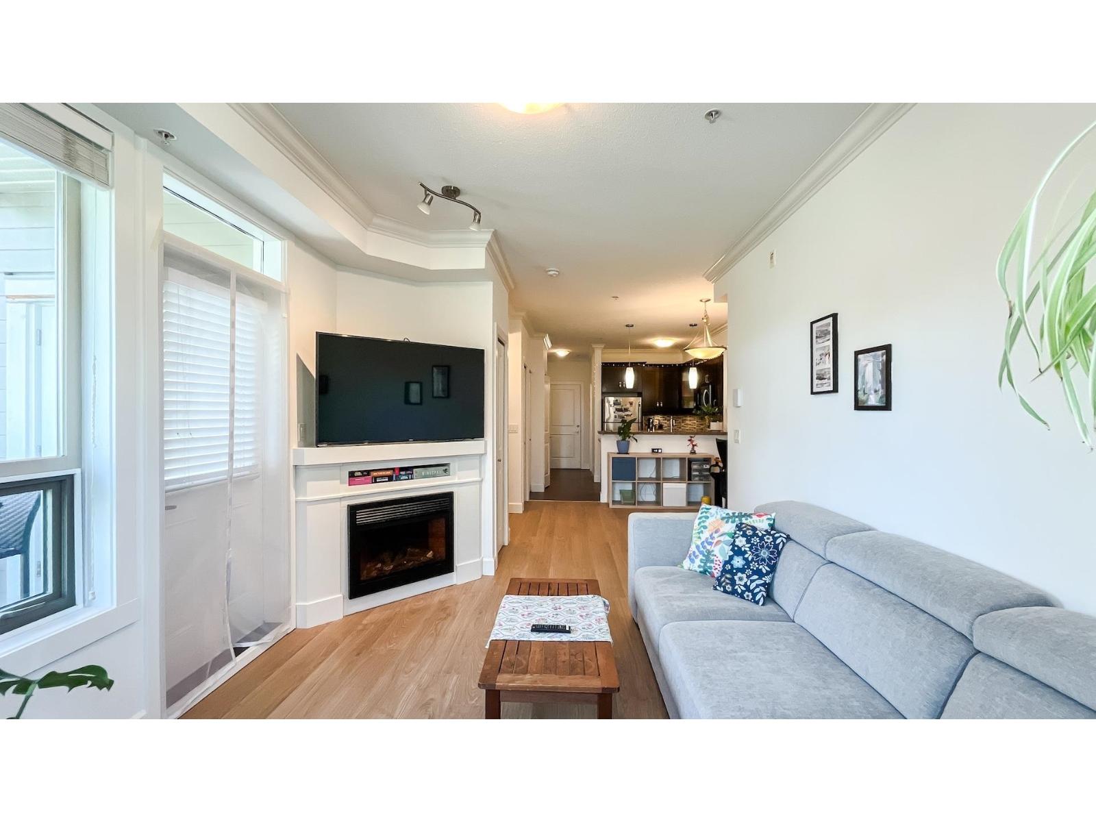 301 13897 Fraser Highway, Surrey, British Columbia  V3T 0G8 - Photo 4 - R3110795