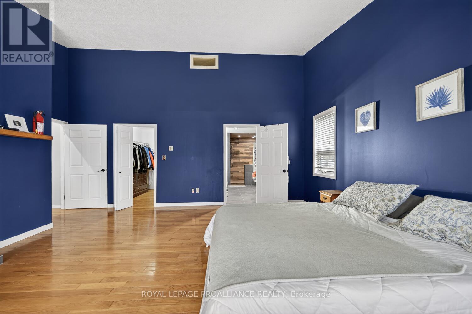 376 County Road 5 Road, Front Of Yonge, Ontario  K0E 1B0 - Photo 17 - X12993948