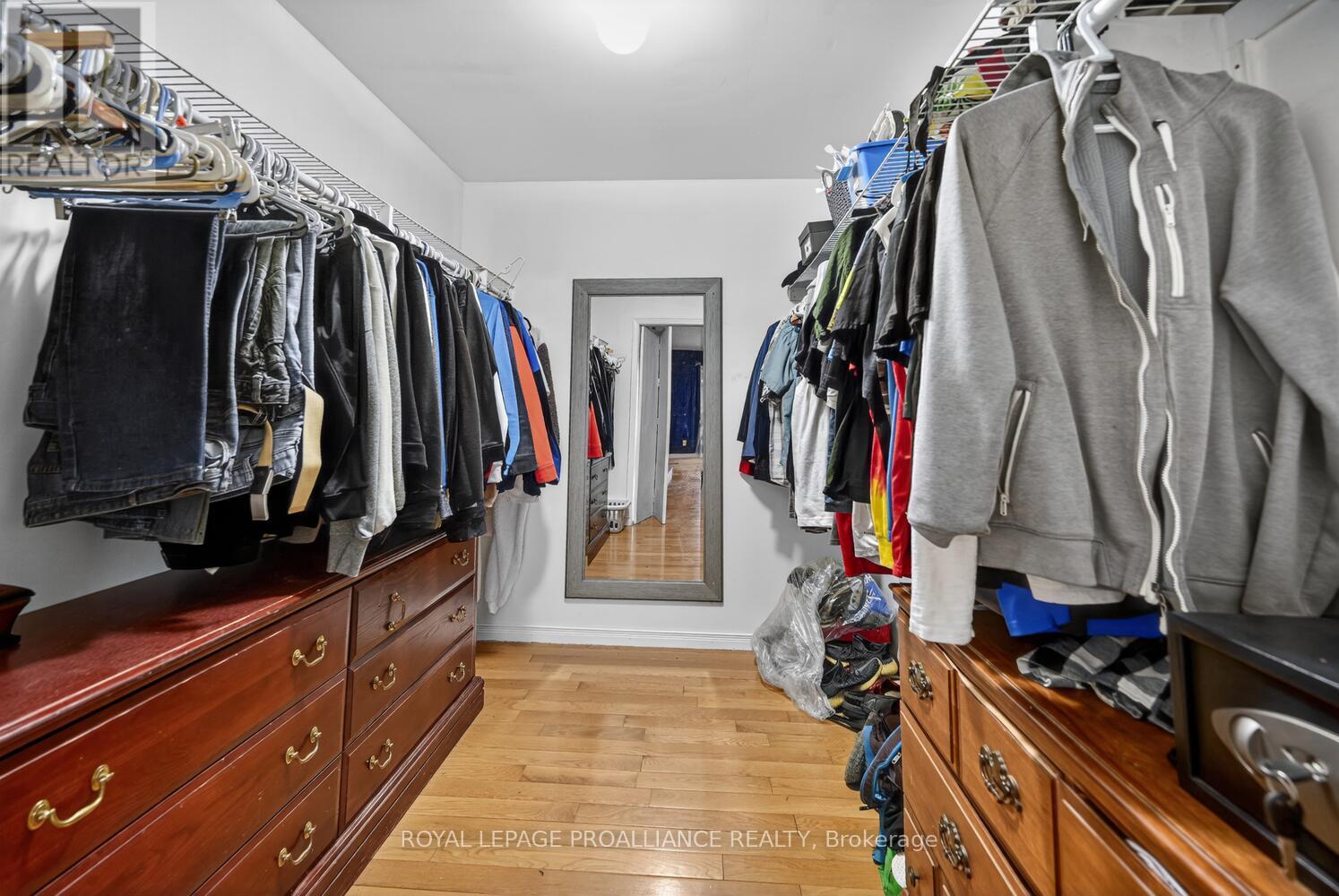 376 County Road 5 Road, Front Of Yonge, Ontario  K0E 1B0 - Photo 20 - X12993948