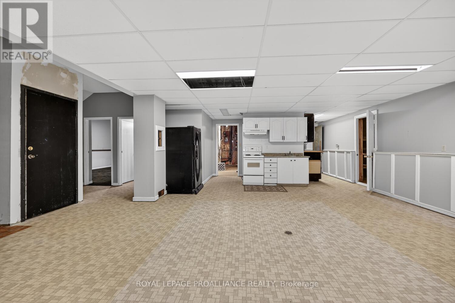 376 County Road 5 Road, Front Of Yonge, Ontario  K0E 1B0 - Photo 23 - X12993948