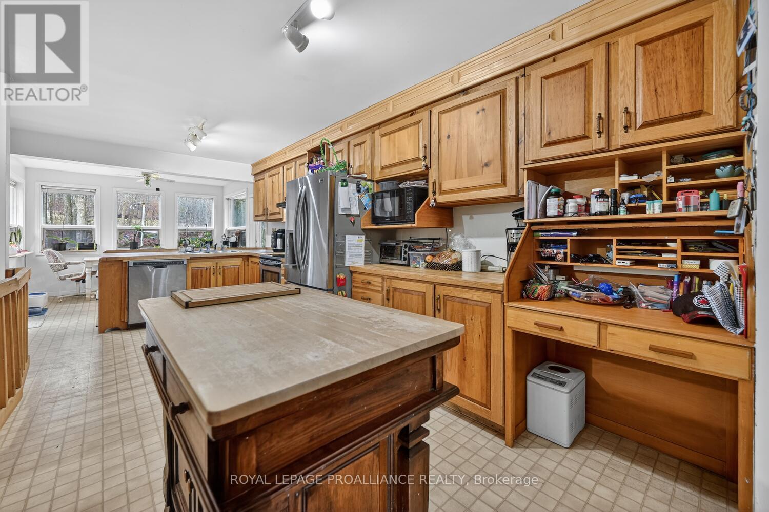 376 County Road 5 Road, Front Of Yonge, Ontario  K0E 1B0 - Photo 6 - X12993948