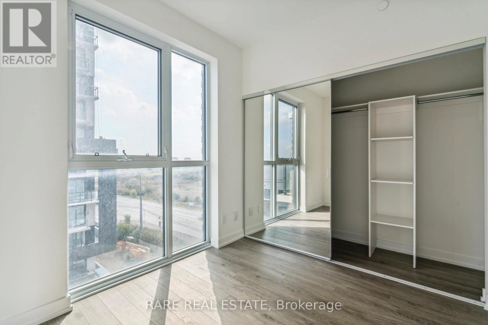 803 - 345 Wheat Boom Drive, Oakville, Ontario  L6H 7X5 - Photo 25 - W12993830