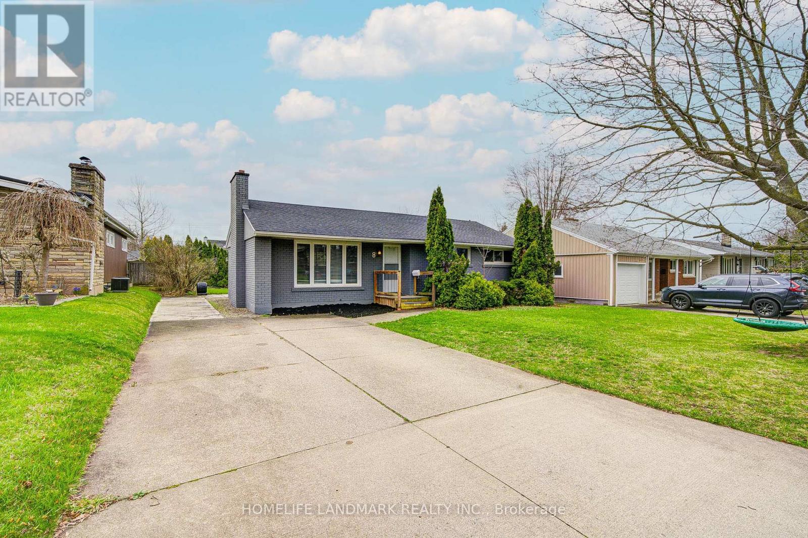 8 RICHARD STREET, St. Catharines, Ontario