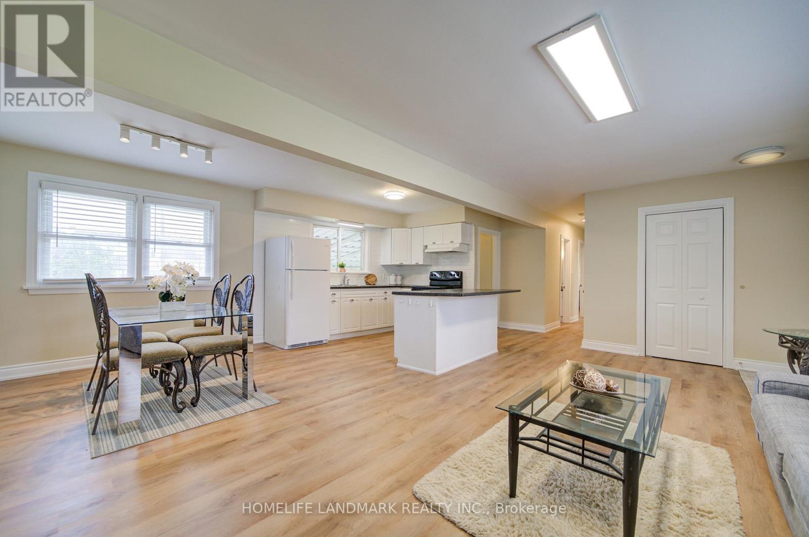 8 Richard Street, St. Catharines, Ontario  L2T 2E2 - Photo 10 - X12880460