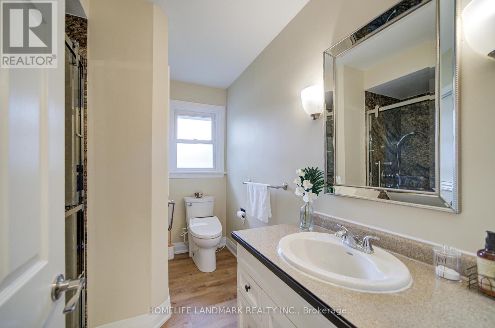 8 Richard Street, St. Catharines, Ontario  L2T 2E2 - Photo 19 - X12880460