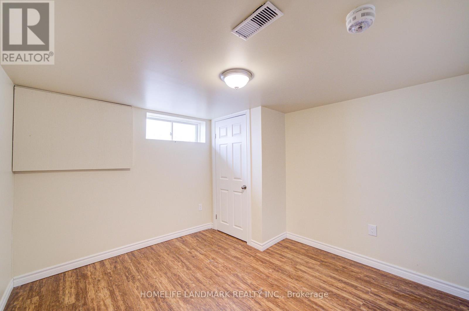 8 Richard Street, St. Catharines, Ontario  L2T 2E2 - Photo 40 - X12880460