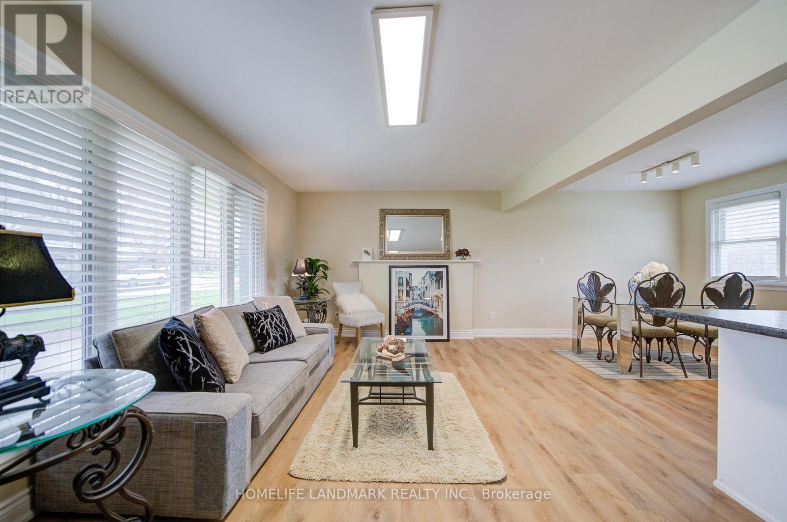 8 Richard Street, St. Catharines, Ontario  L2T 2E2 - Photo 8 - X12880460