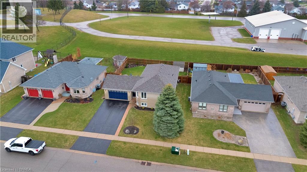 65 Sunnyside Drive, St. George, Ontario  N0E 1N0 - Photo 37 - 40820322