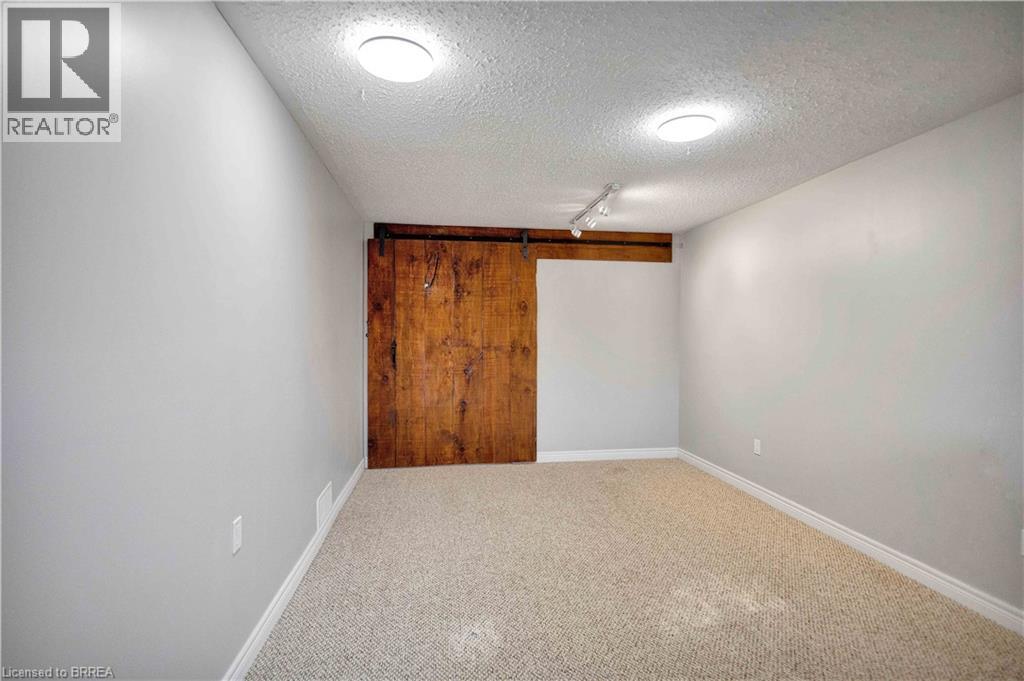 65 Sunnyside Drive, St. George, Ontario  N0E 1N0 - Photo 30 - 40820322