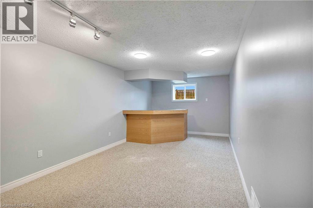 65 Sunnyside Drive, St. George, Ontario  N0E 1N0 - Photo 28 - 40820322