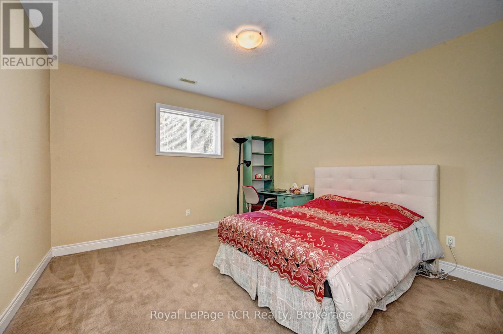 101 Douglas Street, West Grey, Ontario  N0G 1R0 - Photo 32 - X12993938