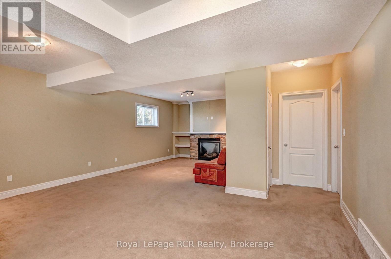 101 Douglas Street, West Grey, Ontario  N0G 1R0 - Photo 35 - X12993938