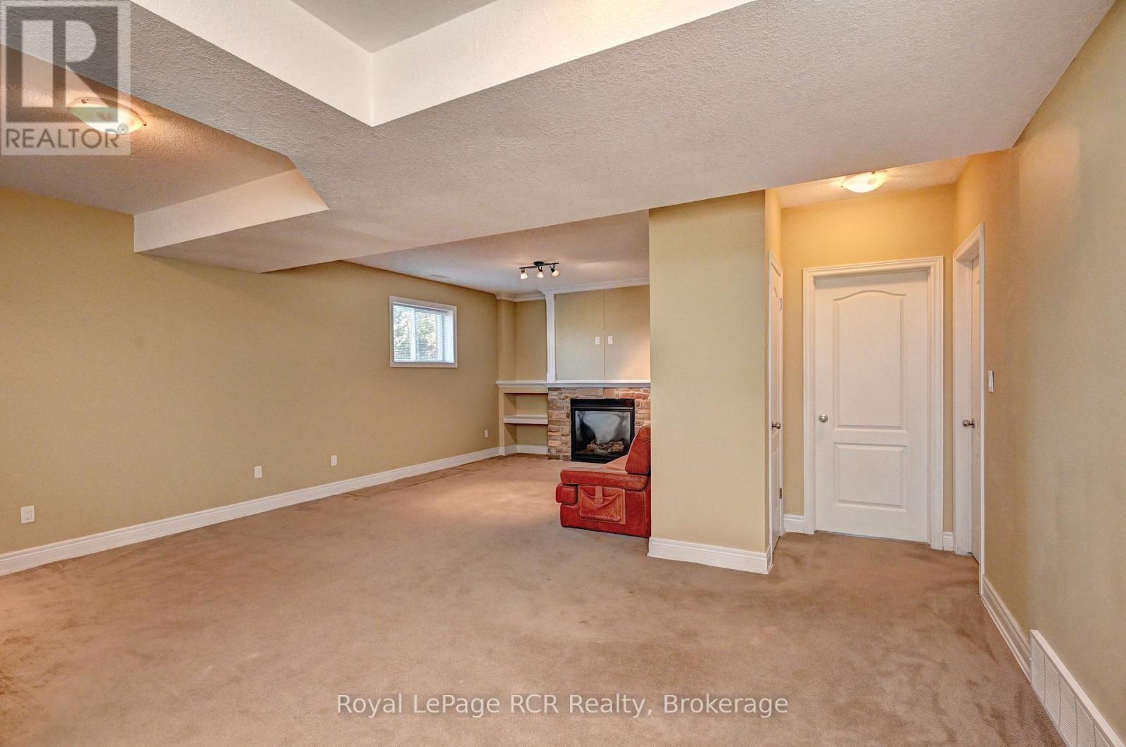 101 Douglas Street, West Grey, Ontario  N0G 1R0 - Photo 36 - X12993938