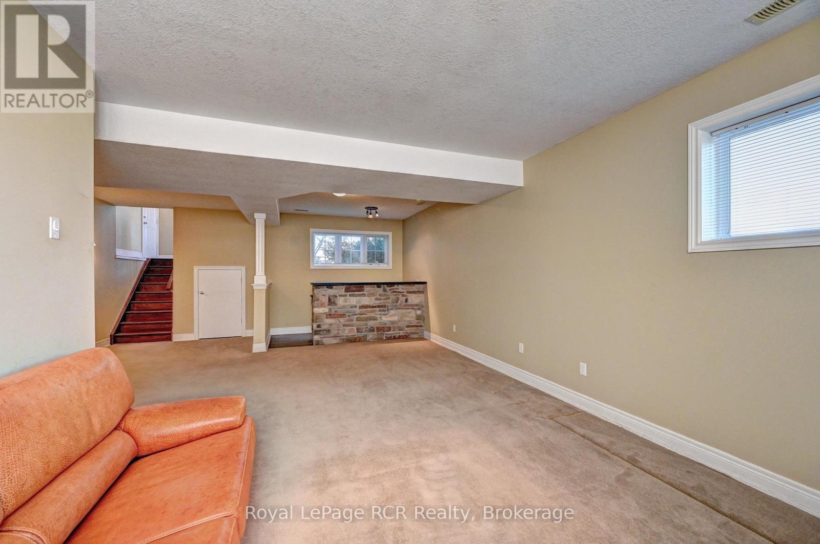 101 Douglas Street, West Grey, Ontario  N0G 1R0 - Photo 39 - X12993938