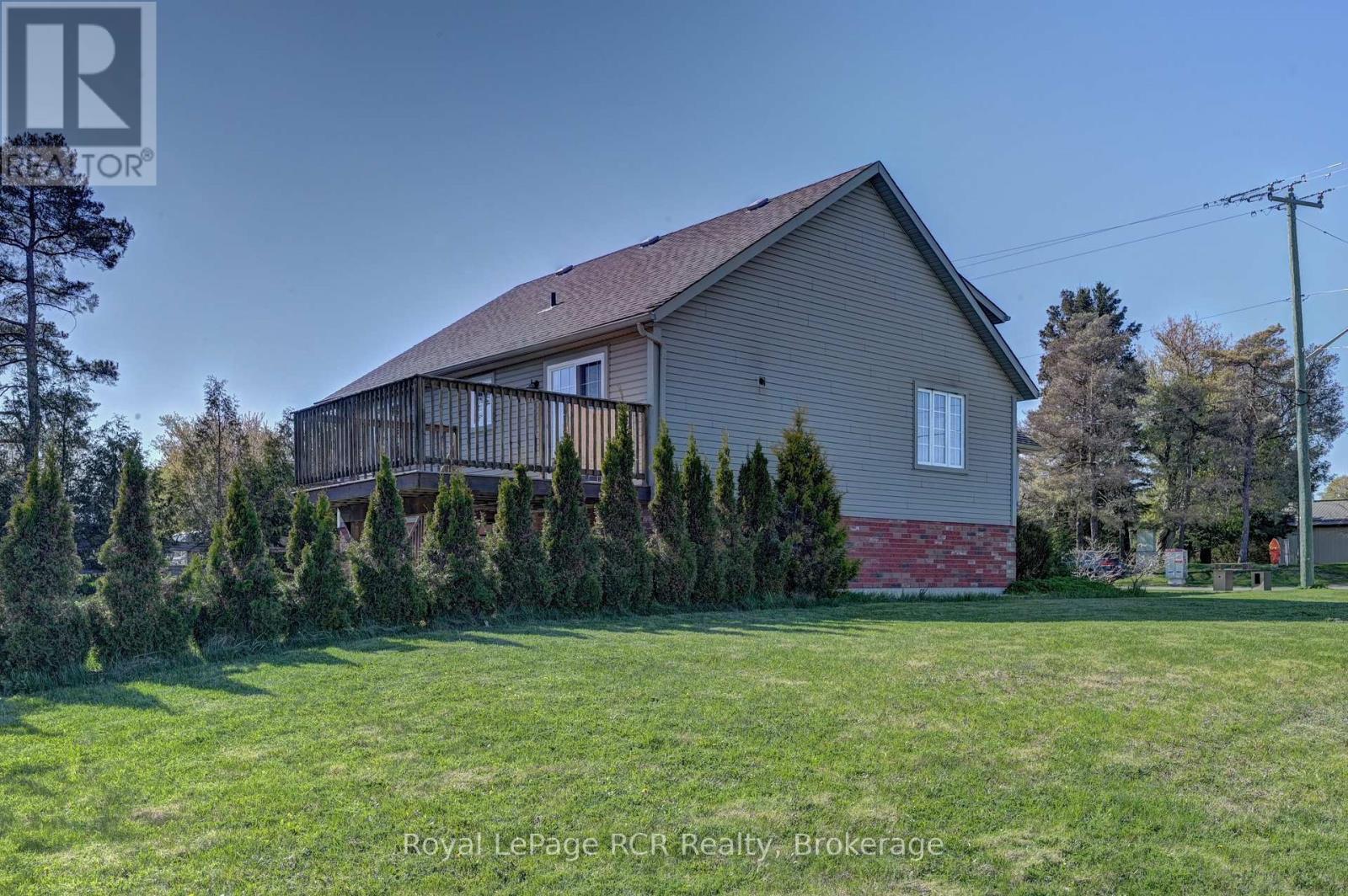 101 Douglas Street, West Grey, Ontario  N0G 1R0 - Photo 40 - X12993938