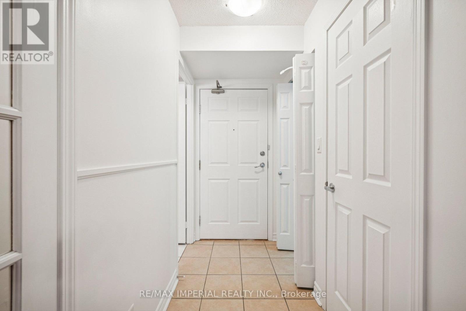 307 - 19 Barberry Place, Toronto, Ontario M2K 3E3 - Photo 7 - C12993942