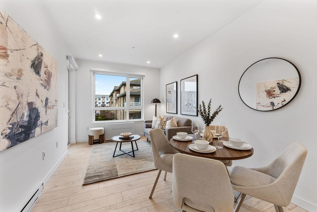 302 13788 76 Avenue, Surrey, British Columbia  V3W 3V9 - Photo 7 - R3111004