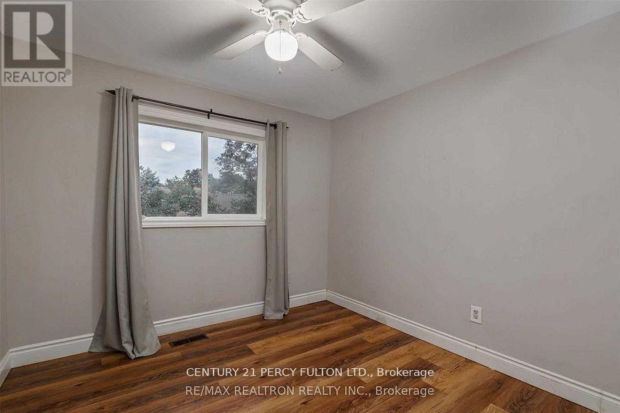 542 Dianne Drive, Oshawa, Ontario  L1H 7A6 - Photo 12 - E12993886