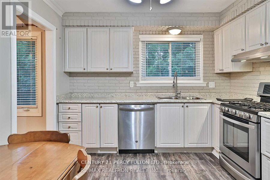 542 Dianne Drive, Oshawa, Ontario  L1H 7A6 - Photo 4 - E12993886