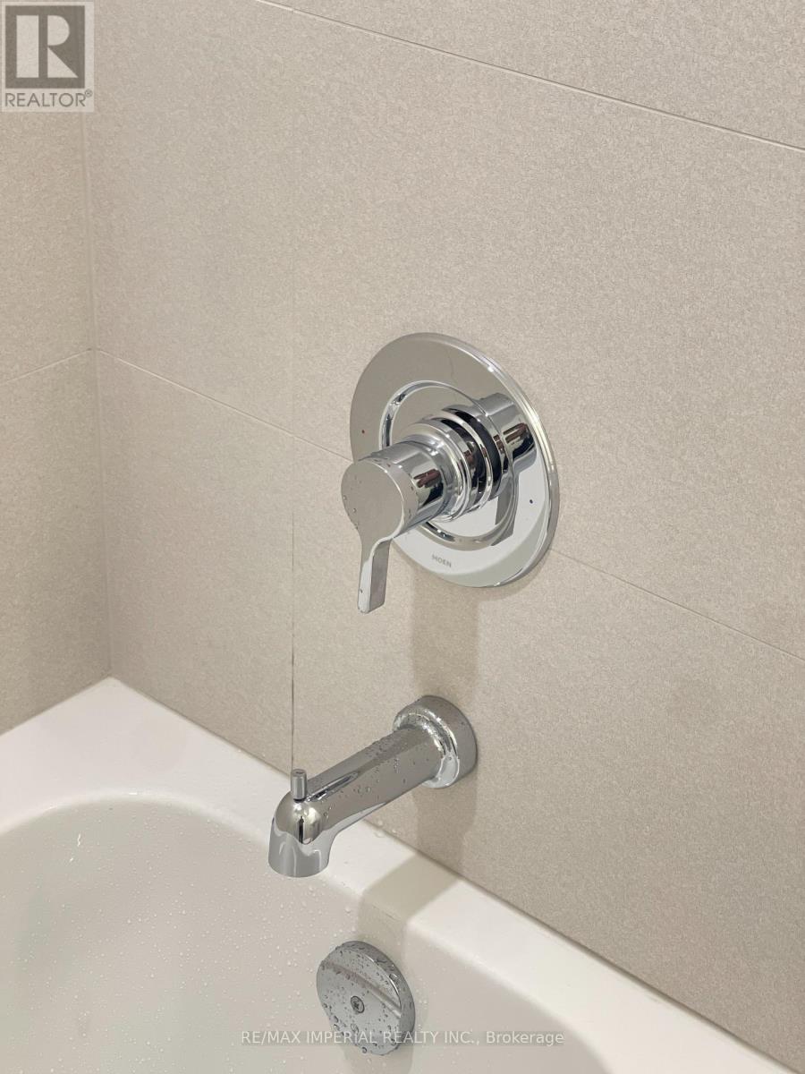 808 - 2545 Simcoe Street N, Oshawa, Ontario  L1L 0W3 - Photo 17 - E12993928