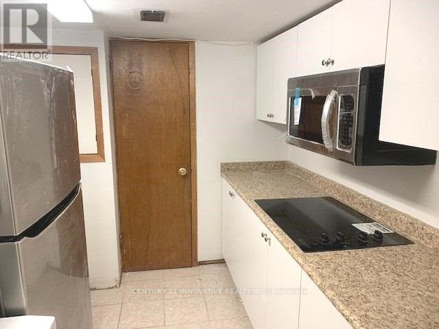 Bsmt - 46 Medhurst Road, Toronto, Ontario  M4B 1B1 - Photo 3 - E12993940