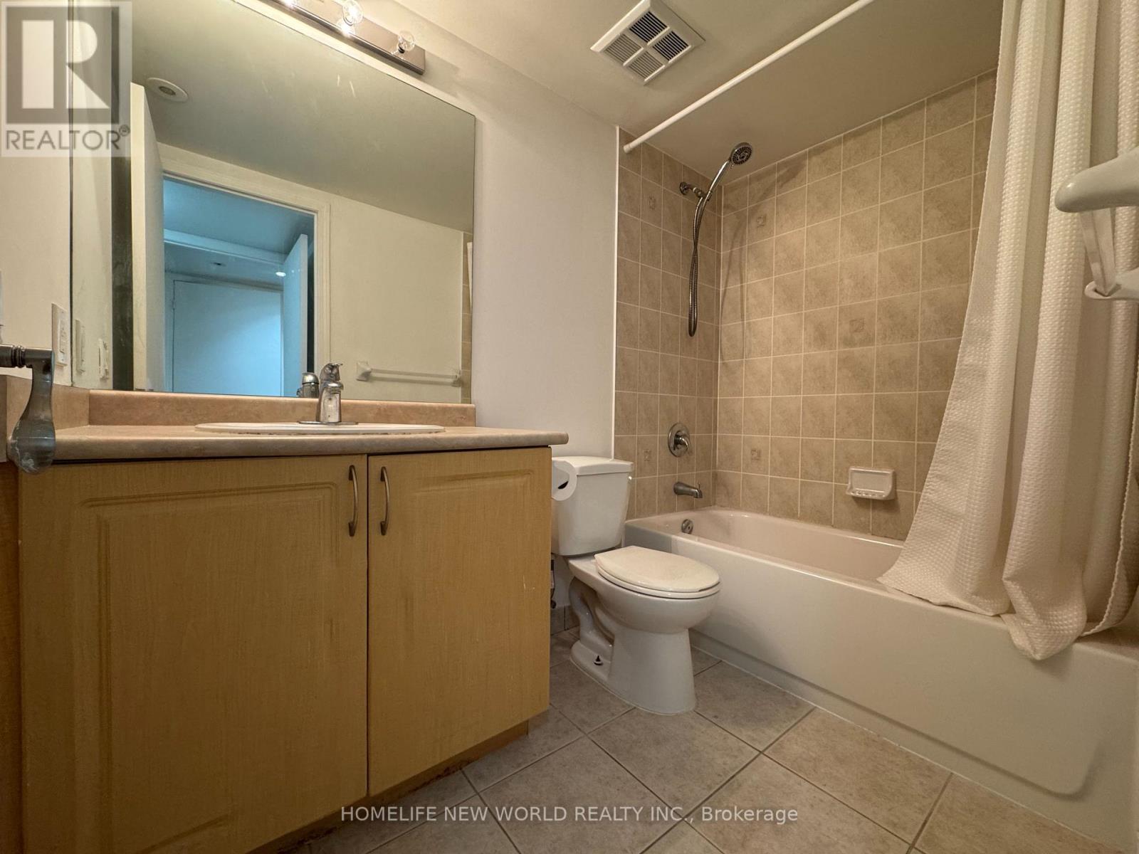 83 Sunrise Drive, Markham, Ontario  L3R 1A1 - Photo 11 - N12993912