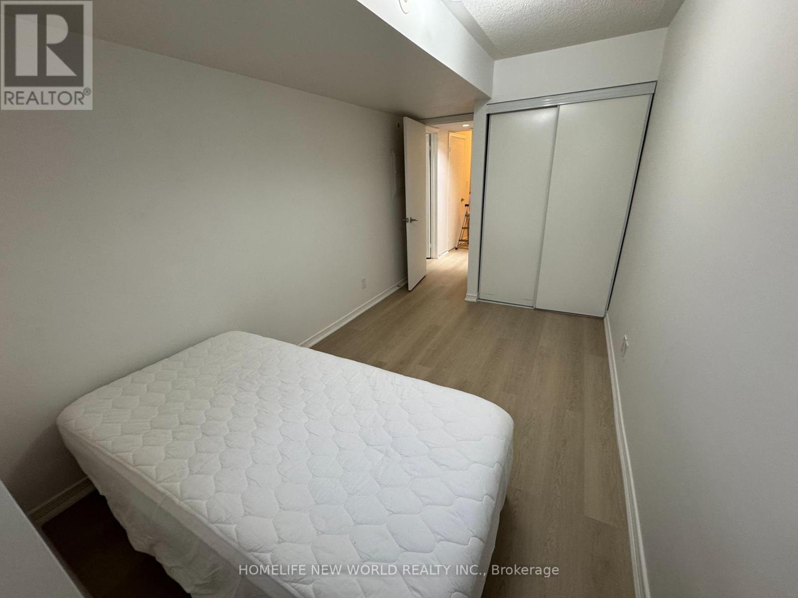 83 Sunrise Drive, Markham, Ontario  L3R 1A1 - Photo 12 - N12993912