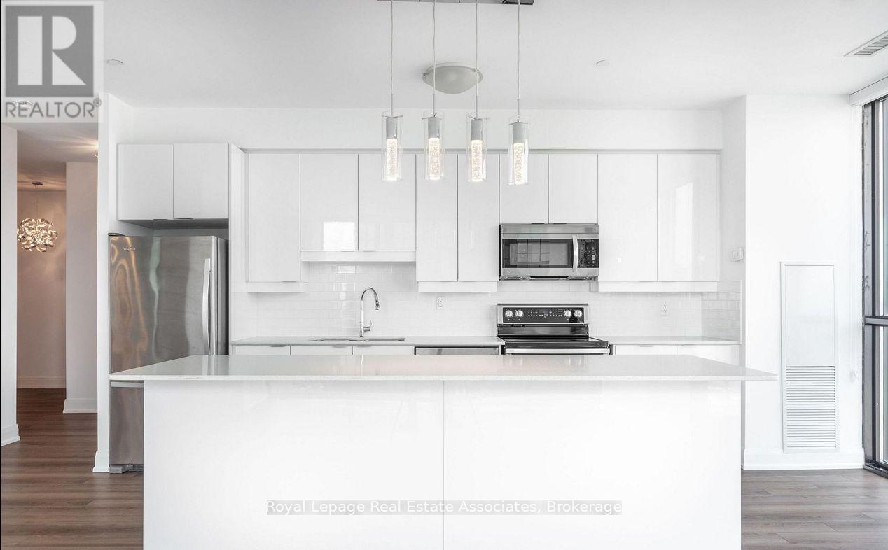 3507 - 2910 Hwy 7, Vaughan, Ontario  L4K 0H8 - Photo 7 - N12993918