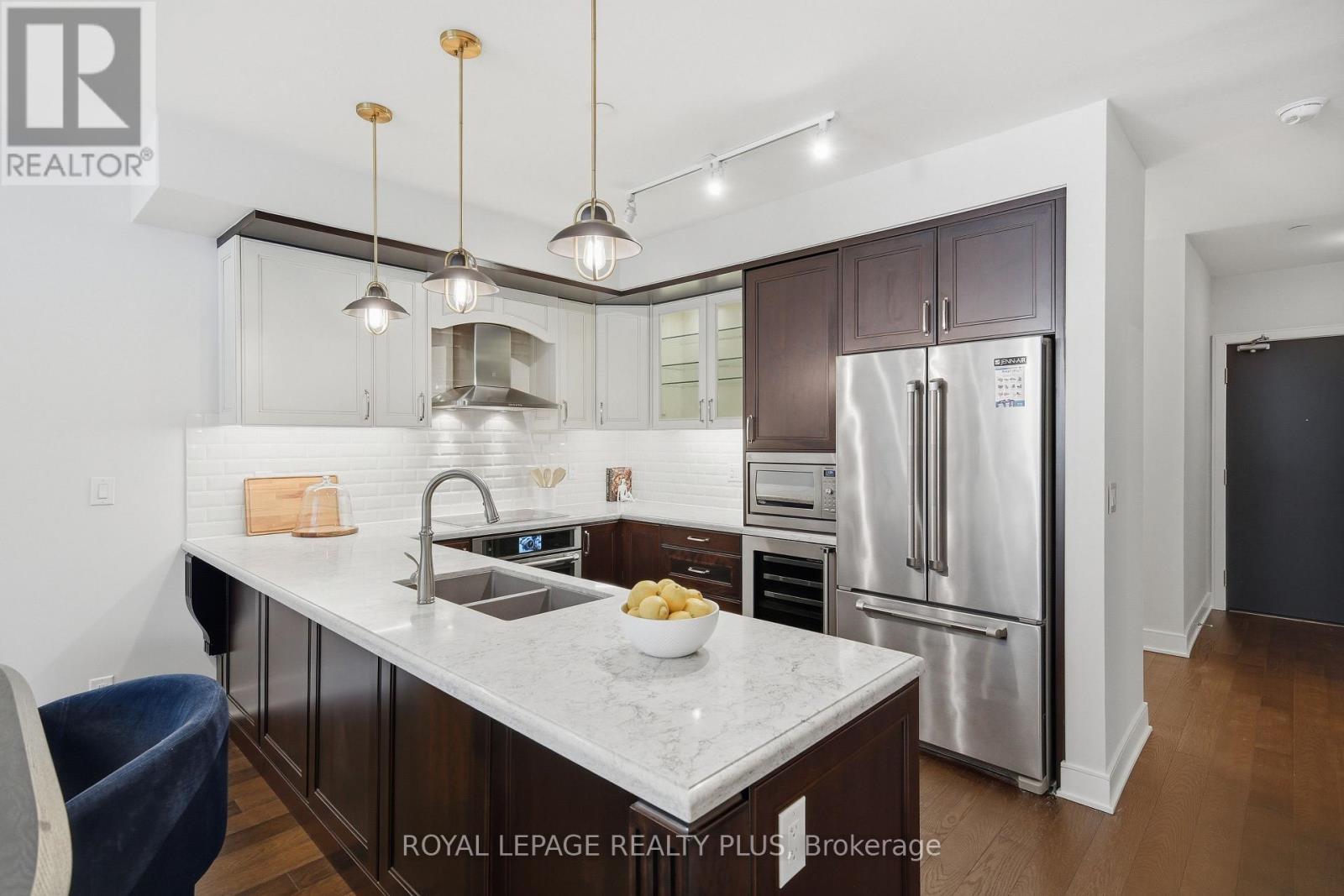 117 - 1575 Lakeshore Road W, Mississauga, Ontario  L5J 0B1 - Photo 10 - W12993892