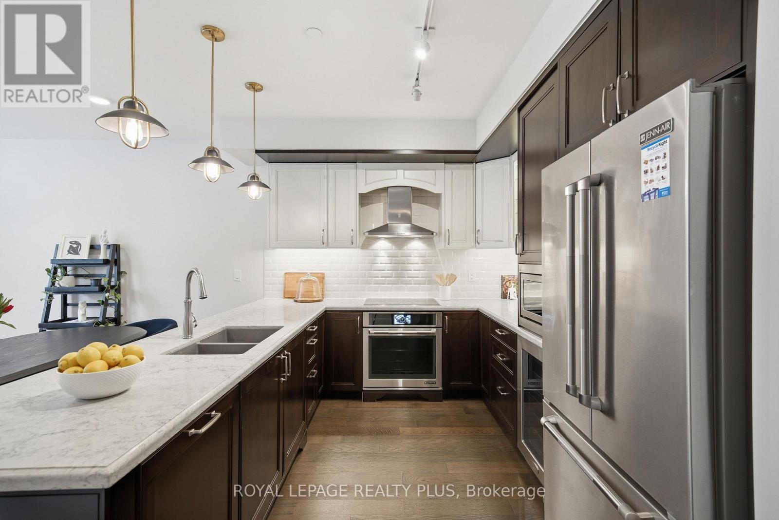 117 - 1575 Lakeshore Road W, Mississauga, Ontario  L5J 0B1 - Photo 11 - W12993892