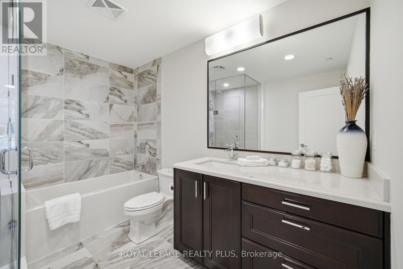 117 - 1575 Lakeshore Road W, Mississauga, Ontario  L5J 0B1 - Photo 22 - W12993892