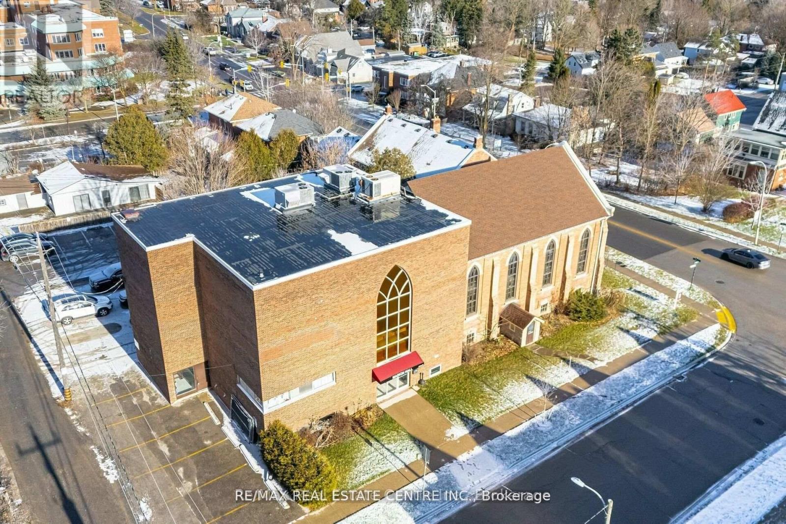 Lower Church - 3 Zina Street, Orangeville, Ontario  L9W 1E2 - Photo 3 - W12993894