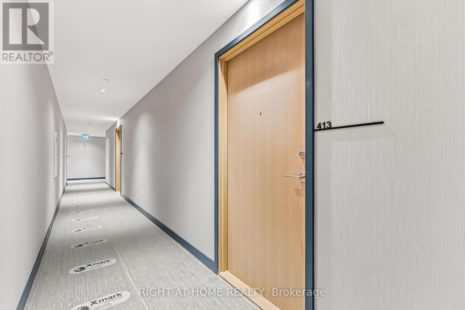 413 - 395 Square One Drive W, Mississauga, Ontario  L5B 0E2 - Photo 33 - W12993896