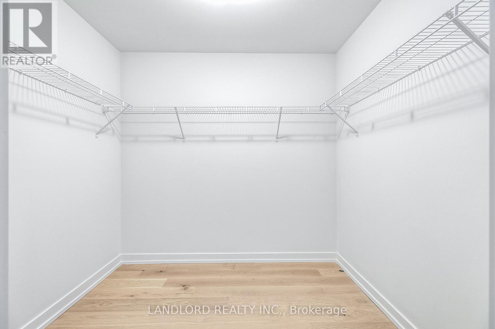 109 - 15 Maryport Avenue, Toronto, Ontario  M3M 0E1 - Photo 13 - W12993914