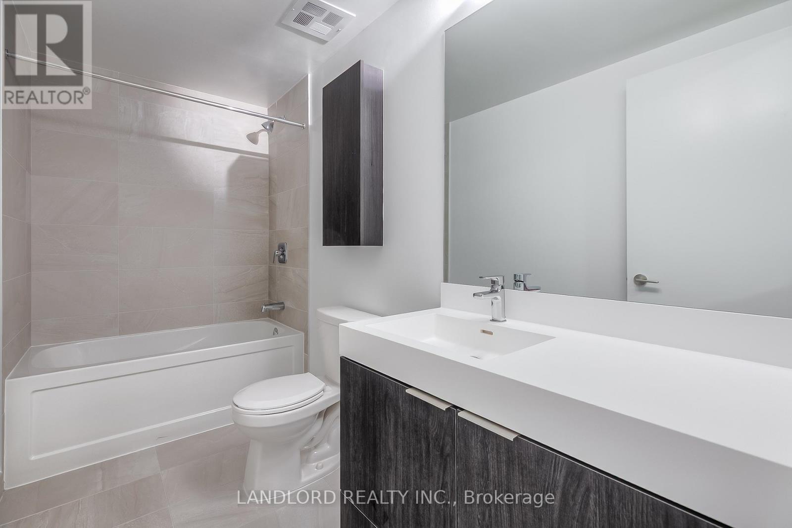 109 - 15 Maryport Avenue, Toronto, Ontario  M3M 0E1 - Photo 16 - W12993914