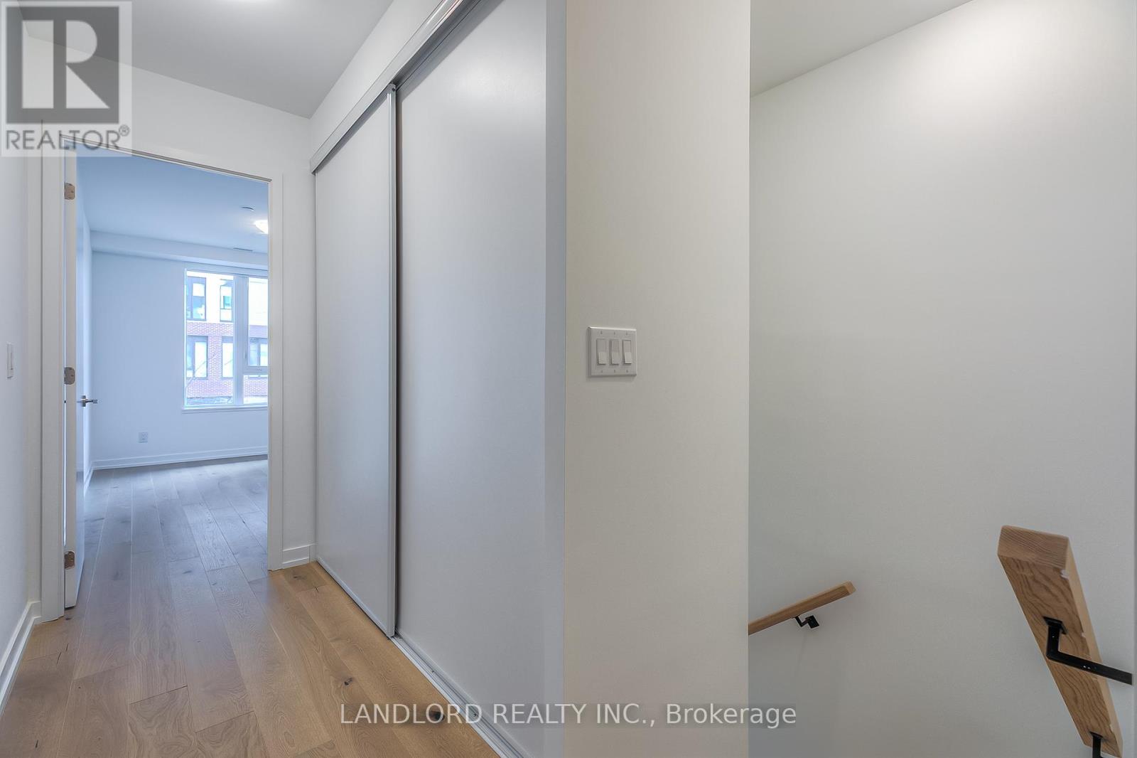 109 - 15 Maryport Avenue, Toronto, Ontario  M3M 0E1 - Photo 17 - W12993914