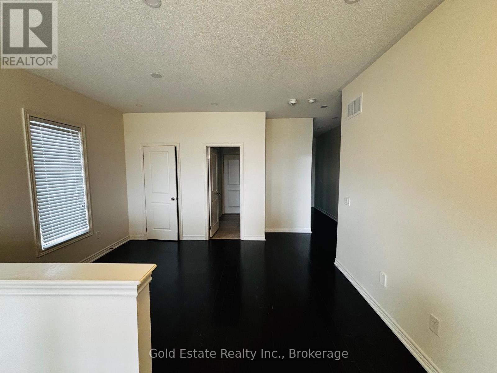 Upper Unit Only - 247 Buick Boulevard, Brampton, Ontario  L7A 4L8 - Photo 14 - W12993924