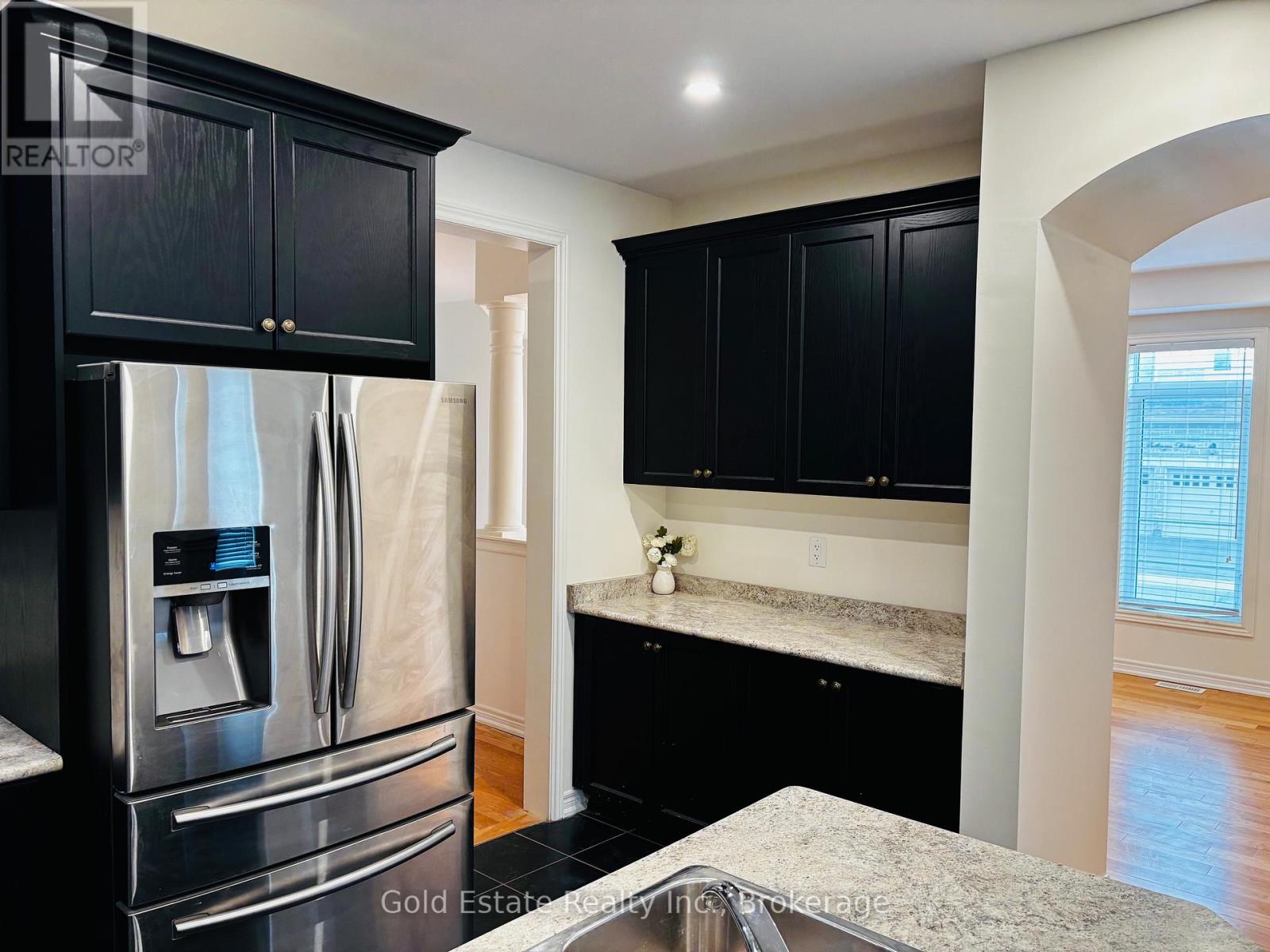 Upper Unit Only - 247 Buick Boulevard, Brampton, Ontario  L7A 4L8 - Photo 20 - W12993924