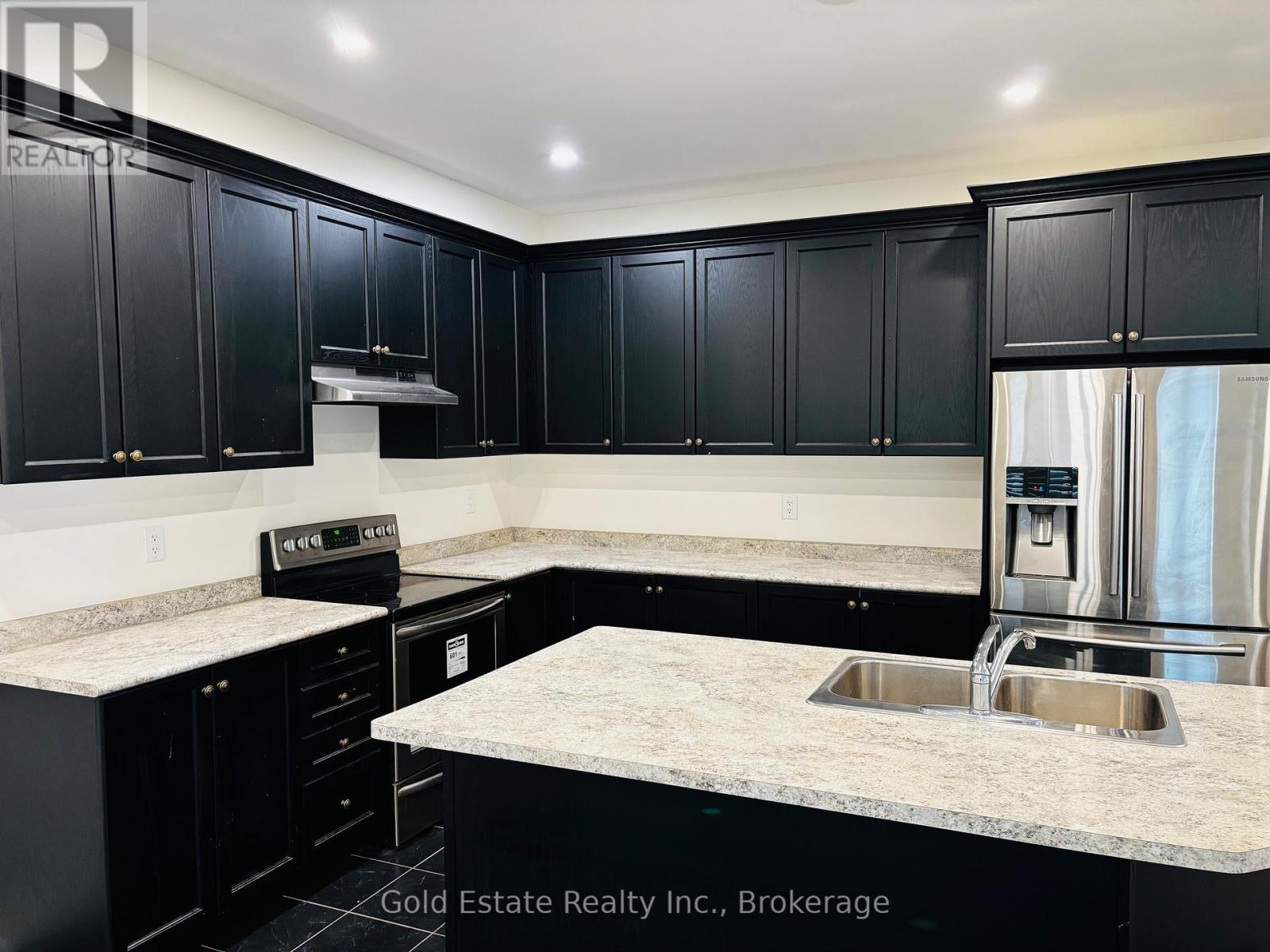 Upper Unit Only - 247 Buick Boulevard, Brampton, Ontario  L7A 4L8 - Photo 21 - W12993924