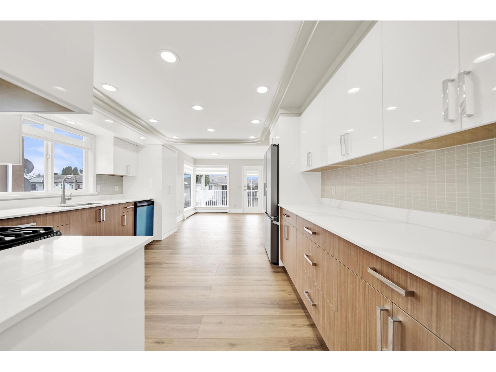 13836 92 Avenue, Surrey, British Columbia V3V 1J2 - Photo 4 - R3110677