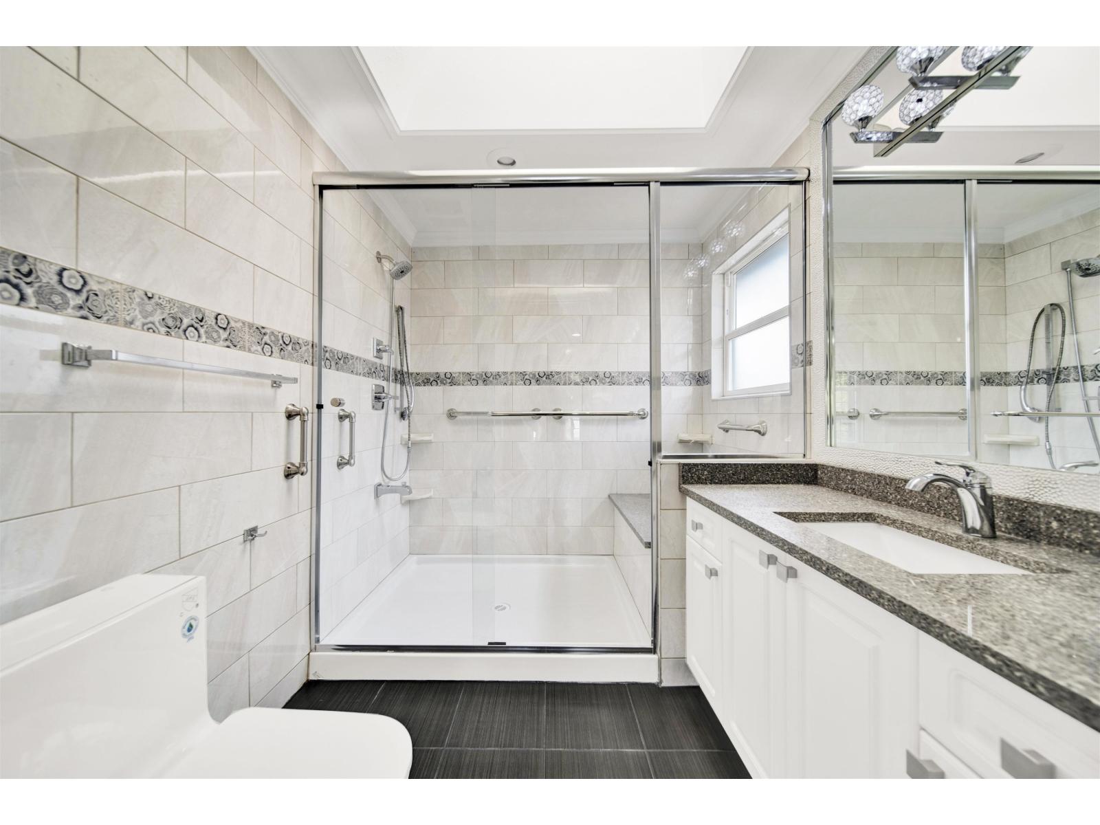 13836 92 Avenue, Surrey, British Columbia V3V 1J2 - Photo 12 - R3110677