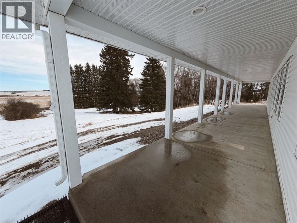 32422 Range Road 44, Rural Mountain View County, Alberta  T0M 1X0 - Photo 4 - A2299031