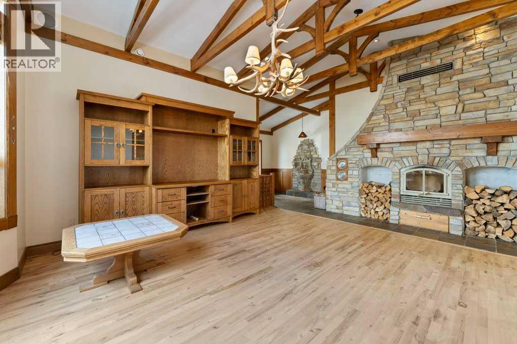 764 East Chestermere Drive, Chestermere, Alberta  T1X 1A6 - Photo 11 - A2301211