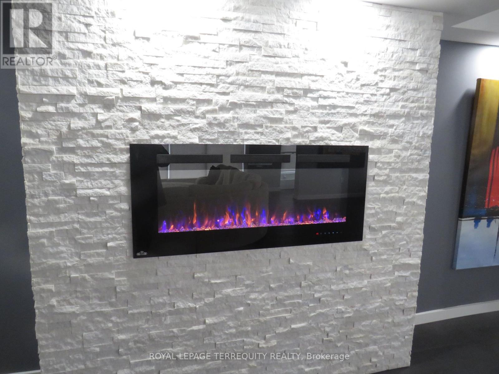 3305 - 2045 Lake Shore Boulevard W, Toronto, Ontario  M8V 2Z6 - Photo 30 - W12774100