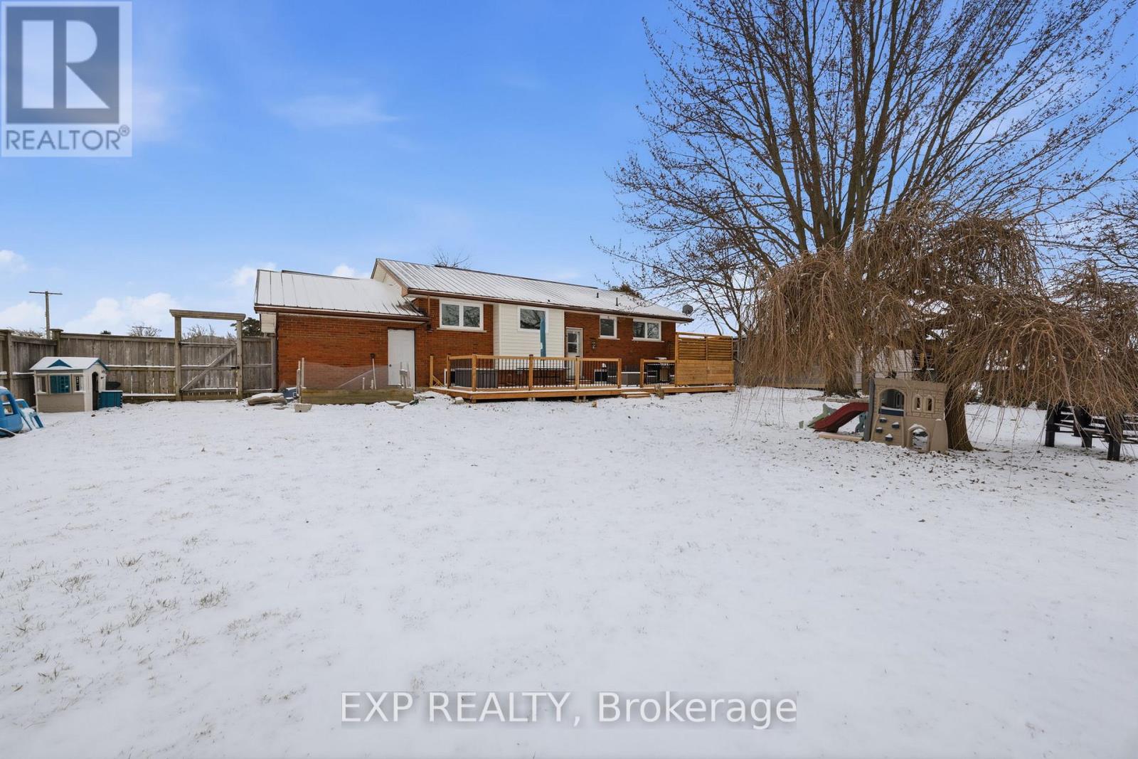 597 Gold Street, Warwick, Ontario  N0M 2S0 - Photo 43 - X12864380